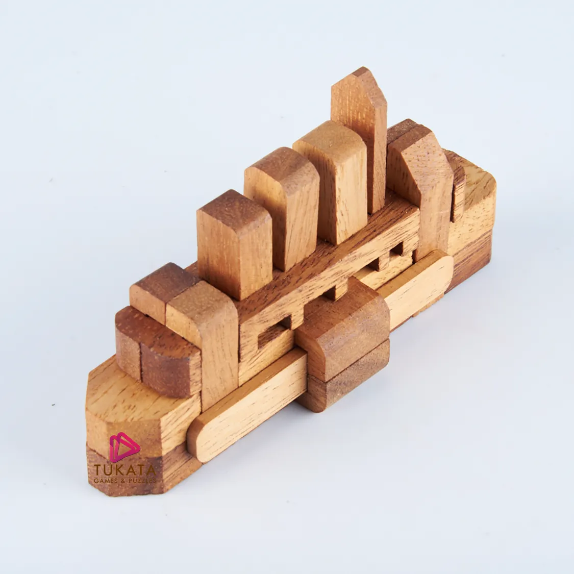 Brainteaser puzzle - 3D Interlocking boat wooden puzzle.