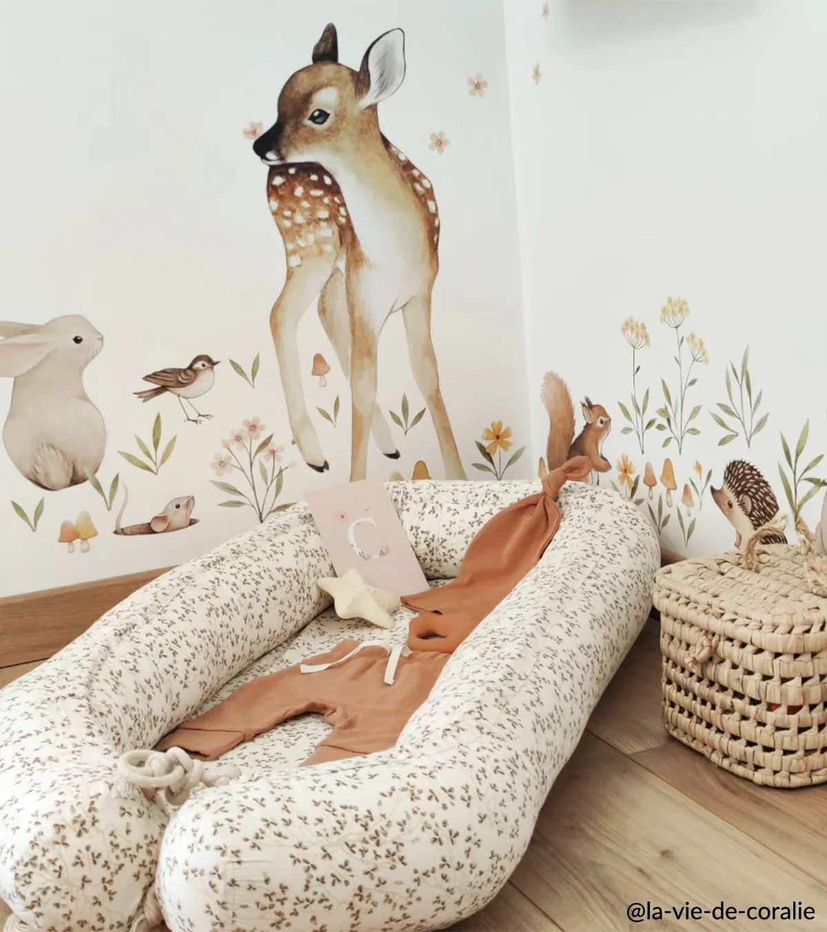 Forest - Wall Decals Murals - Rabbits