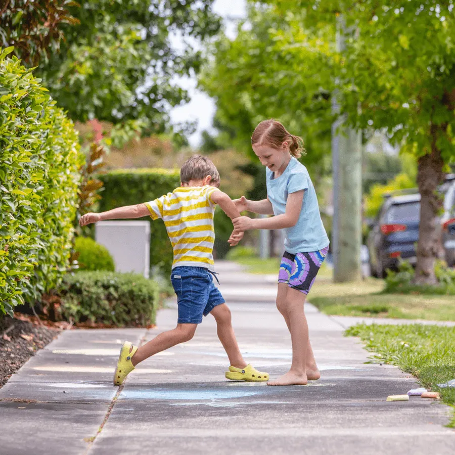 Tiger Tribe Chalk It Up - Games For Outdoors